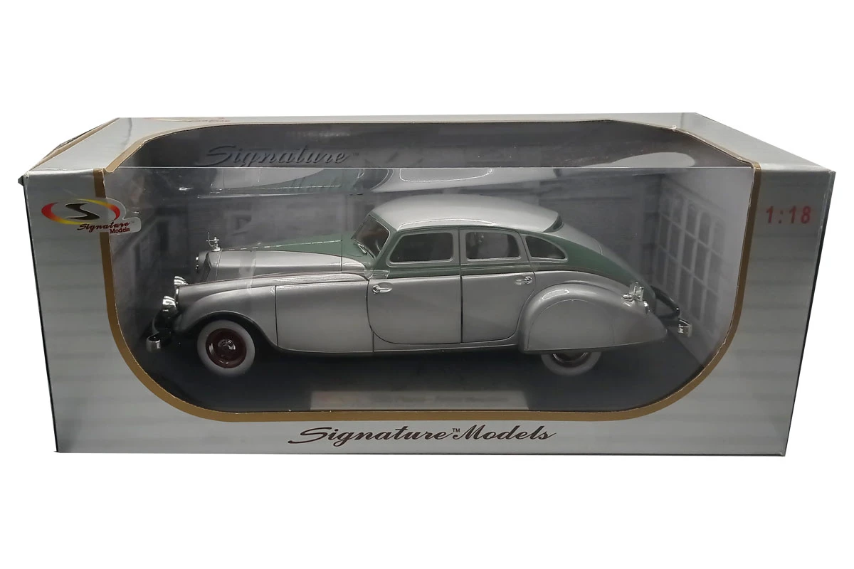 Sonstige Signature Models 18136 Pierce-Arrow Silver Arrow Silber 1933 Maßstab 1:18 Modellauto (NOS) 2 Sonstige Signature Models 18136 Pierce-Arrow Silver Arrow Silber 1933 Maßstab 1:18 Modellauto (NOS) - Image 2