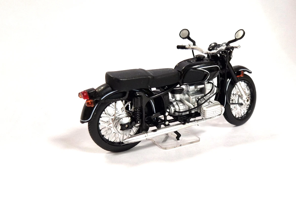 Sonstige Atlas 7168118 Motorrad KMZ Dnepr MT 10 Schwarz Maßstab 1:24 Modell (NOS) 2 Sonstige Atlas 7168118 Motorrad KMZ Dnepr MT 10 Schwarz Maßstab 1:24 Modell (NOS) - Image 2