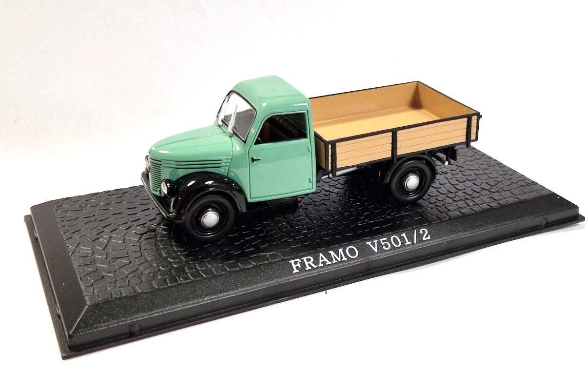 Sonstige Atlas 7167123 Framo V501/2 Pritsche Grün/braun Lieferwagen Maßstab 1:43 Modell (NOS) 1 Sonstige Atlas 7167123 Framo V501/2 Pritsche Grün/braun Lieferwagen Maßstab 1:43 Modell (NOS)