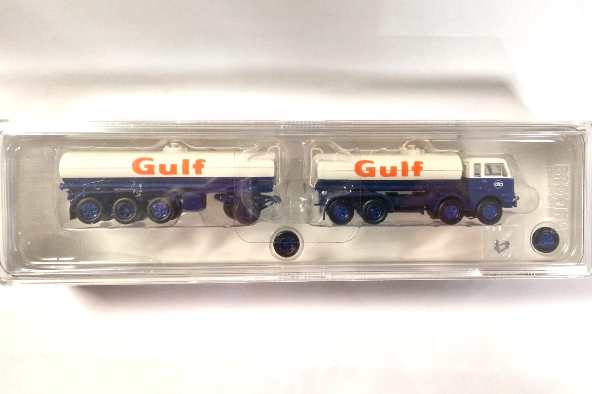 Brekina 58457 Fiat 690 Millepiedi "Gulf" Blau/weiss LKW Maßstab 1:87 Modellauto NEU 1 Brekina 58457 Fiat 690 Millepiedi "Gulf" Blau/weiss LKW Maßstab 1:87 Modellauto NEU