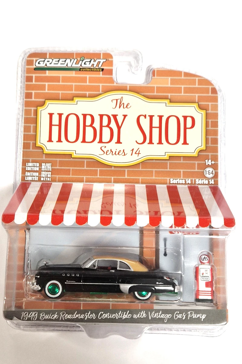 Chase Car! Greenlight 97140-A Buick Roadmaster Convertible With Vintage Gas Pump Schwarz 1949 - The 1 Chase Car! Greenlight 97140-A Buick Roadmaster Convertible With Vintage Gas Pump Schwarz 1949 - The