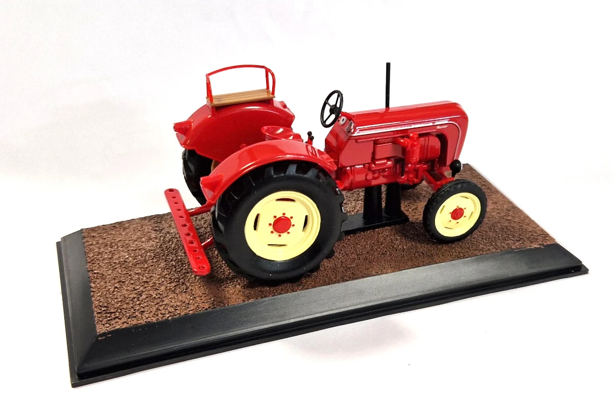 Sonstige Atlas 7517003 Porsche Master N 419 Rot 1962 Traktor - Schlepper Maßstab 1:32 Modell (NOS) 2 Sonstige Atlas 7517003 Porsche Master N 419 Rot 1962 Traktor - Schlepper Maßstab 1:32 Modell (NOS) - Image 2