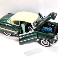 Sonstige Gebraucht! Sun Star 1602 Chevrolet Bel Air Grün Metallic/creme 1953 Maßstab 1:18 - Fast Wie Neu