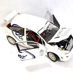 Maisto Gebraucht! Autoart 89912 Ford Focus WRC 99 Test Car Weiss Maßstab 1:18 - Fast Wie Neu -Modellauto Geschäft 20230626 151742