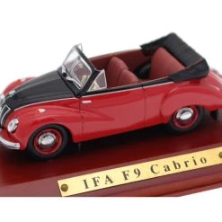 Sonstige Atlas 7130107 IFA F9 Cabrio Rot/schwarz 1953 Maßstab 1:43 Modellauto (NOS)