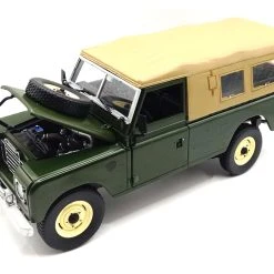 Sonstige Eagle Collectibles Land Rover Serie III 109 Soft Top Grün/beige Maßstab 1:18 Modellauto (NOS)