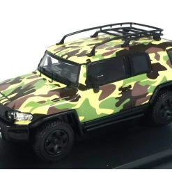 Sonstige Stance Hunters Toyota FJ Cruiser CamouflageTreasure Series Maßstab 1:64 Modellauto