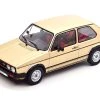 Whitebox WB124113 VW Golf I GTI Beige Metallic Maßstab 1:24 Modellauto