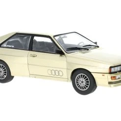 Whitebox WB124126 Audi Quattro Beige Metallic 1981 Maßstab 1:24 Modellauto